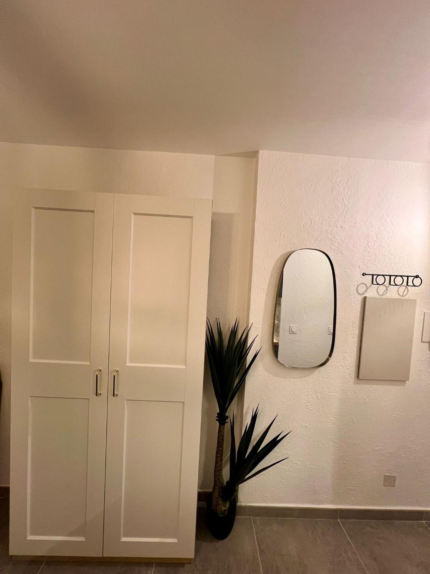 אנטיב Studio Climatise, Cosy Et Calme Au Centre Ville מראה חיצוני תמונה